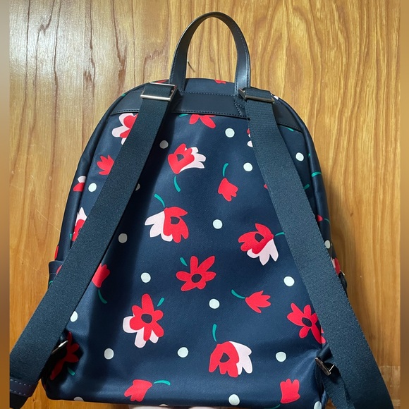 Backpack - Picture 6 of 6